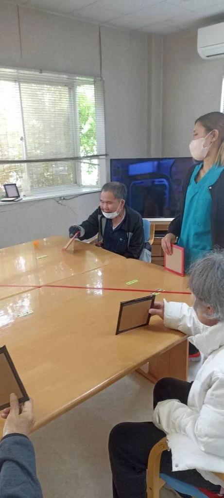 テーブルホッケー
かなやまの里デイサービス