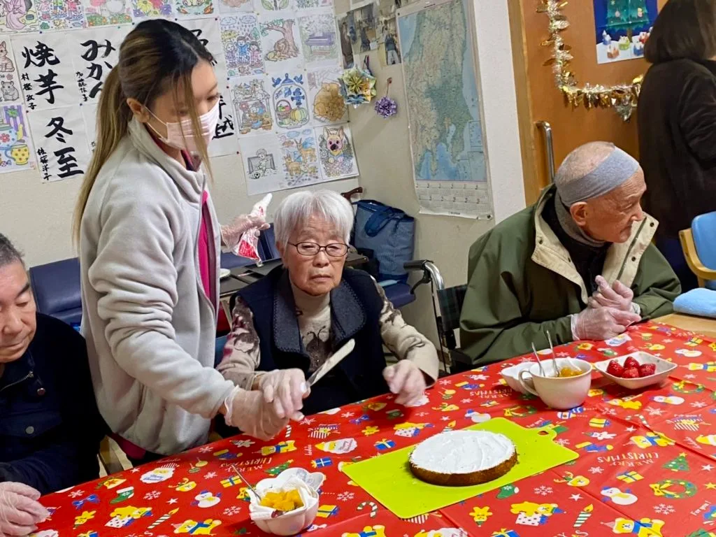 利用者さま手作りのクリスマスケーキ