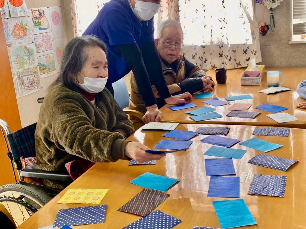 おにぎりの具を当てるレクリエーション