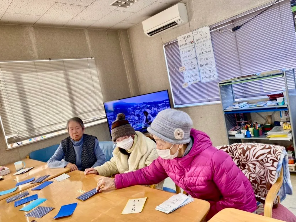 おにぎりの具を当てるレクリエーション