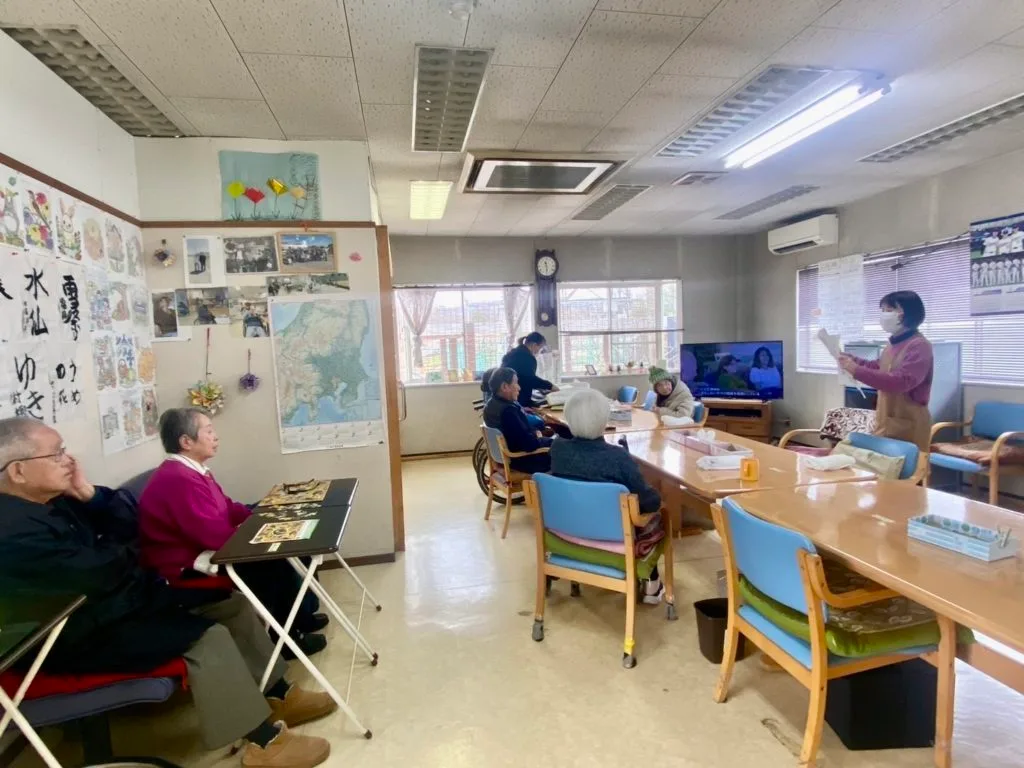 スタッフによる演奏